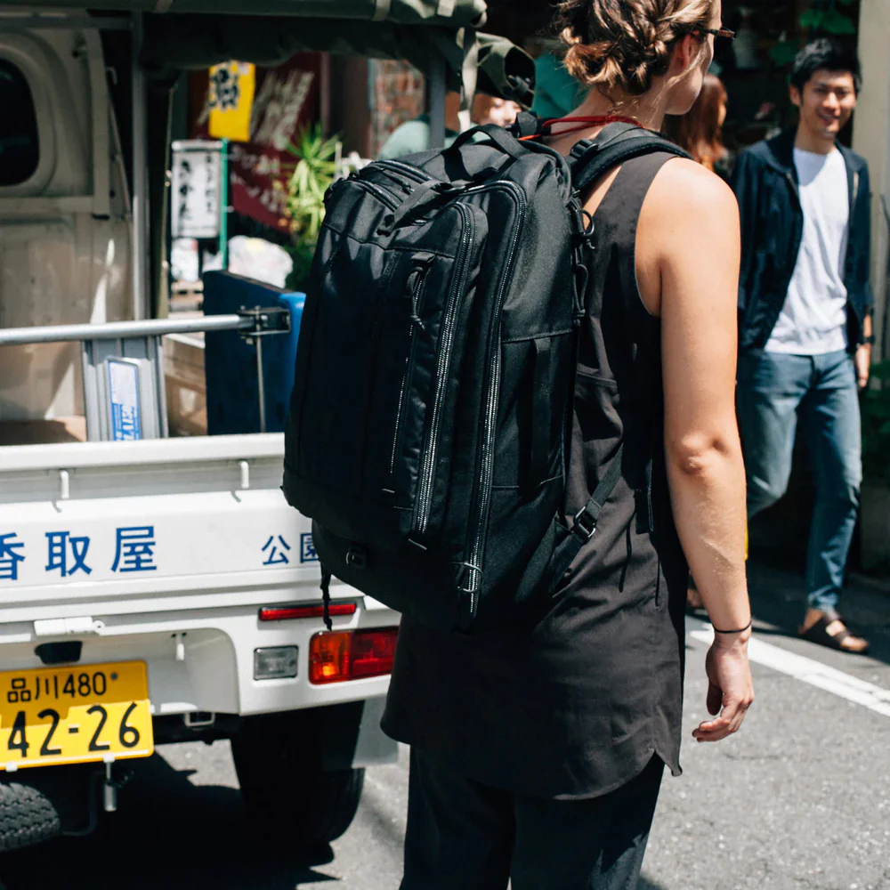Global Travel Bag 40L Black/Black - Image 4